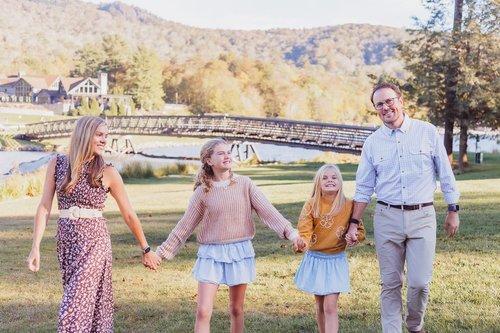 mobile - carousel-hero-element image-4