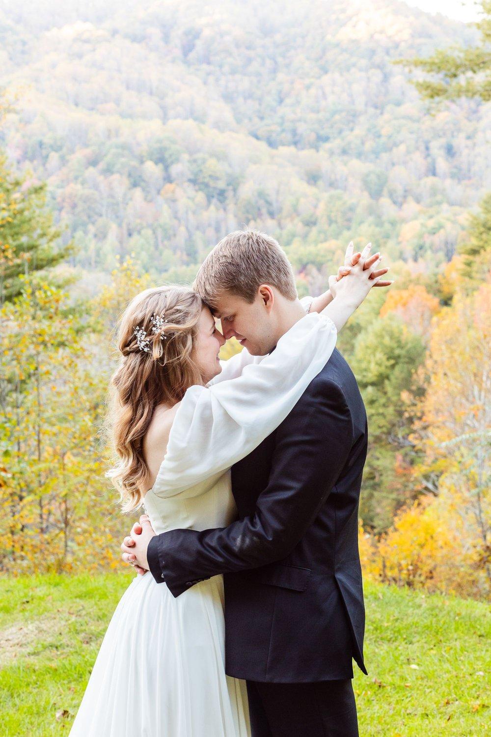 carousel-hero-element image-4